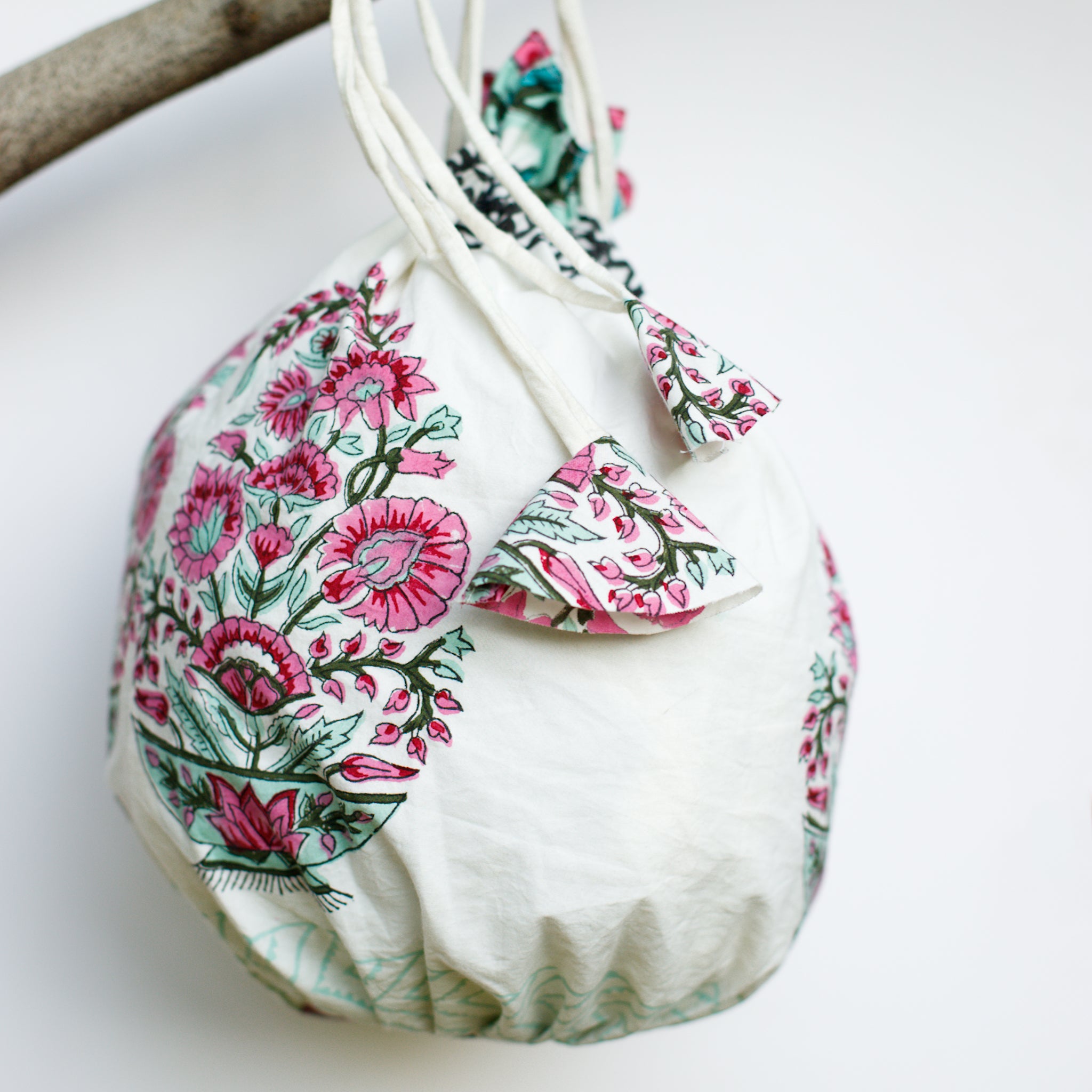 Candy Crush Cotton Potli | Pink & Green