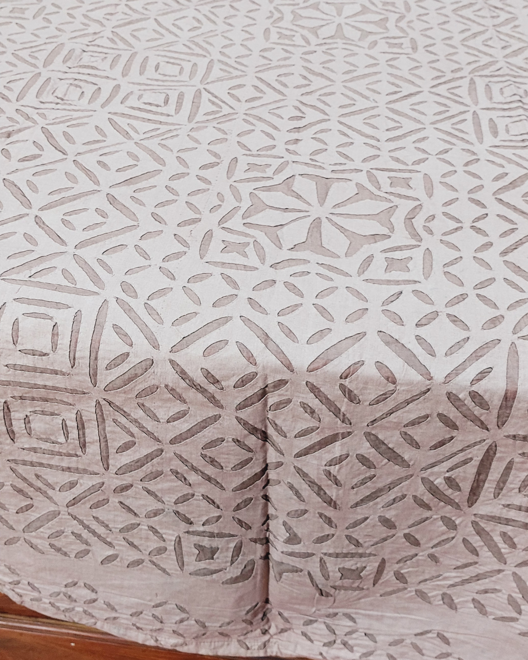 Orcandi Applique Work Bed Cover