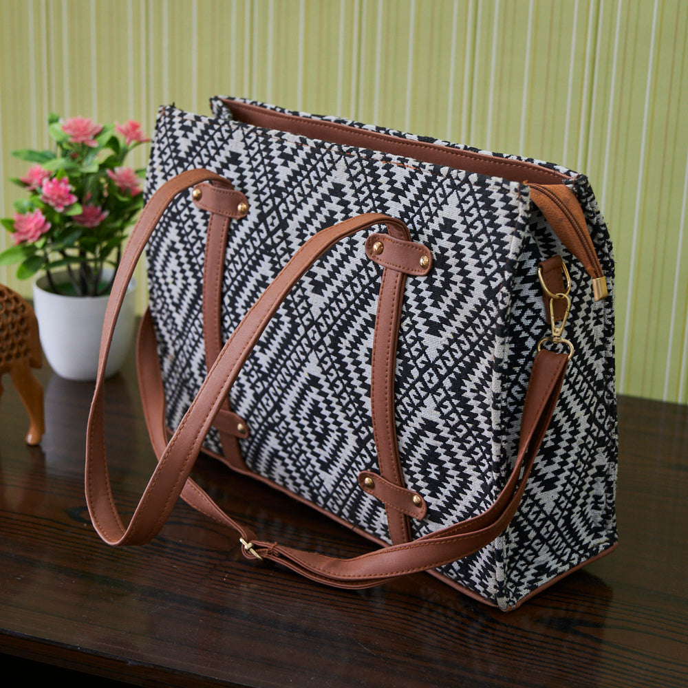 Cotton Leather Jaquard Womens White Black Hand Bag