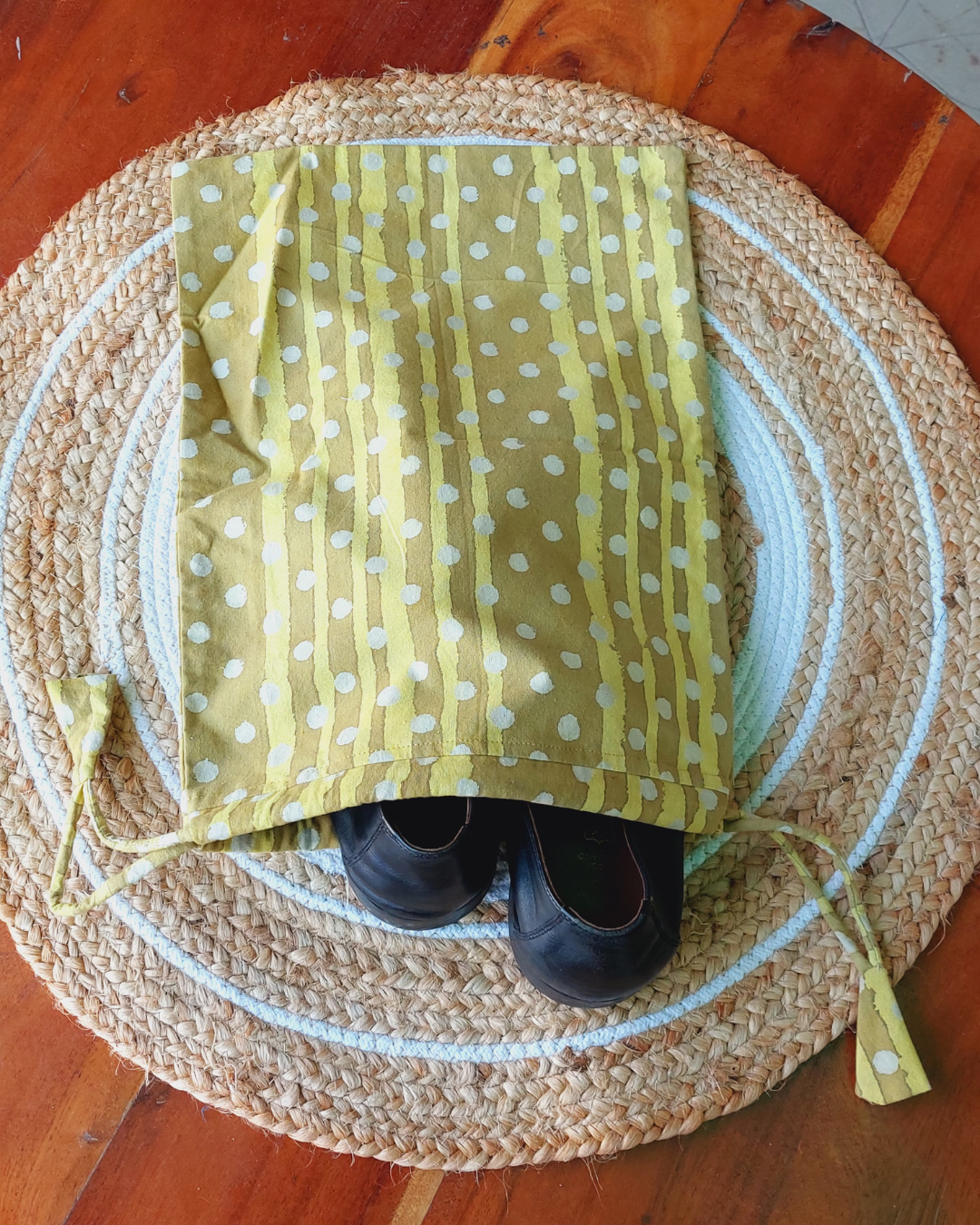 Cotton Olive Shoe Bag