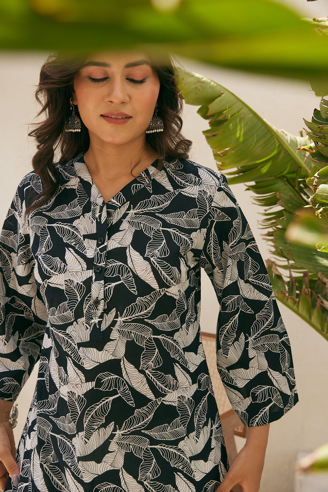 Cotton Black-White Leaf Long Kurti