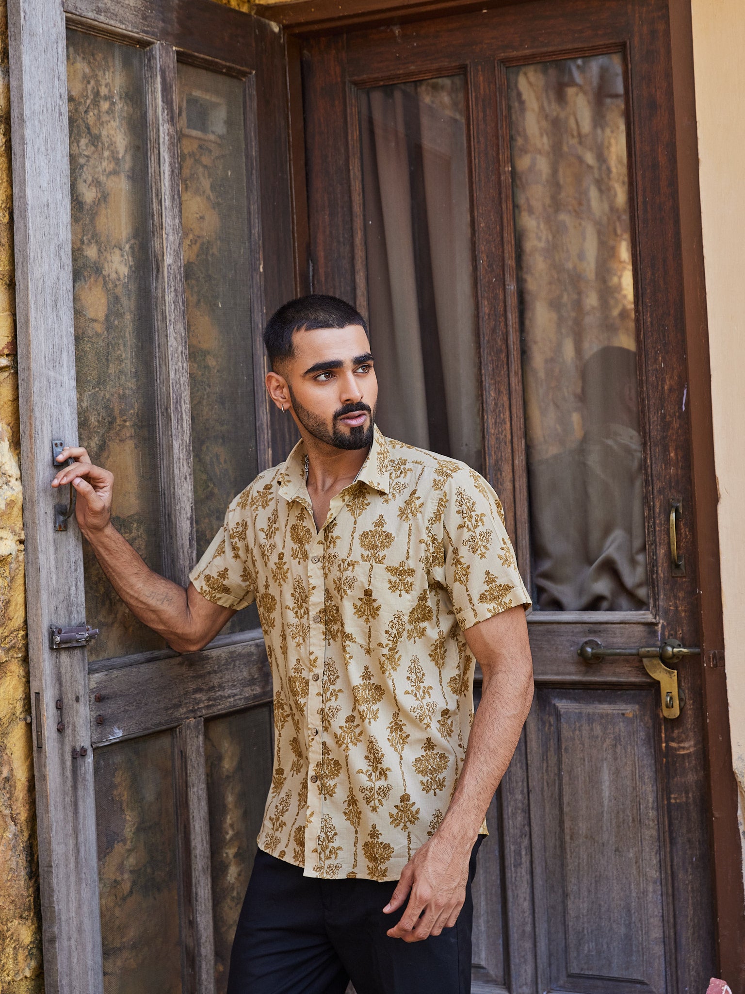 Cotton Brown Floral Men's Half Sleeves Shirt