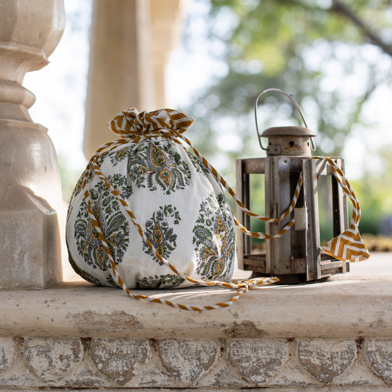Gorgeous Vanilla Potli Bag