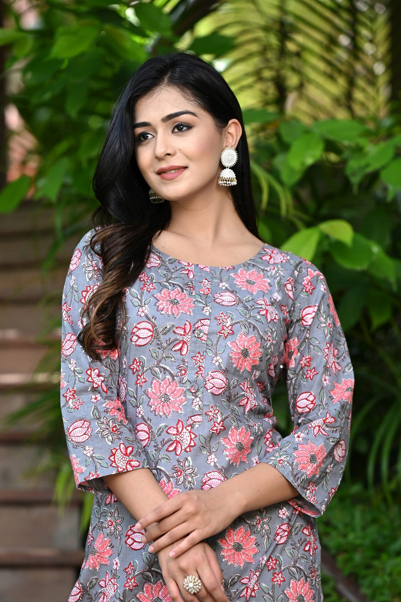 Grey Straight Kurti With Pink Floral Jaal 