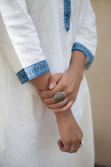 White Khari Print Jaal Kurta by Tthappa Chapai 3