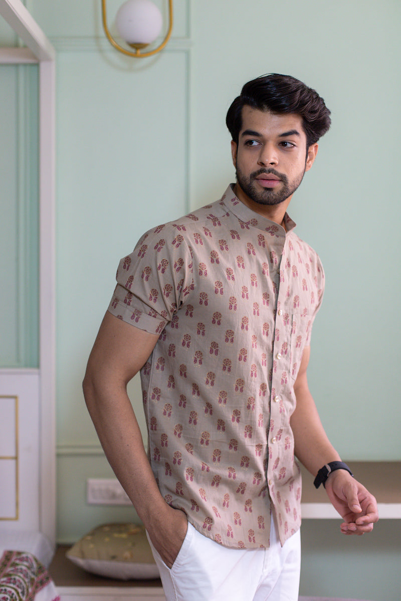 Light Beige Men's Shirt Regular Fit With Dark Pink Motifs 1
