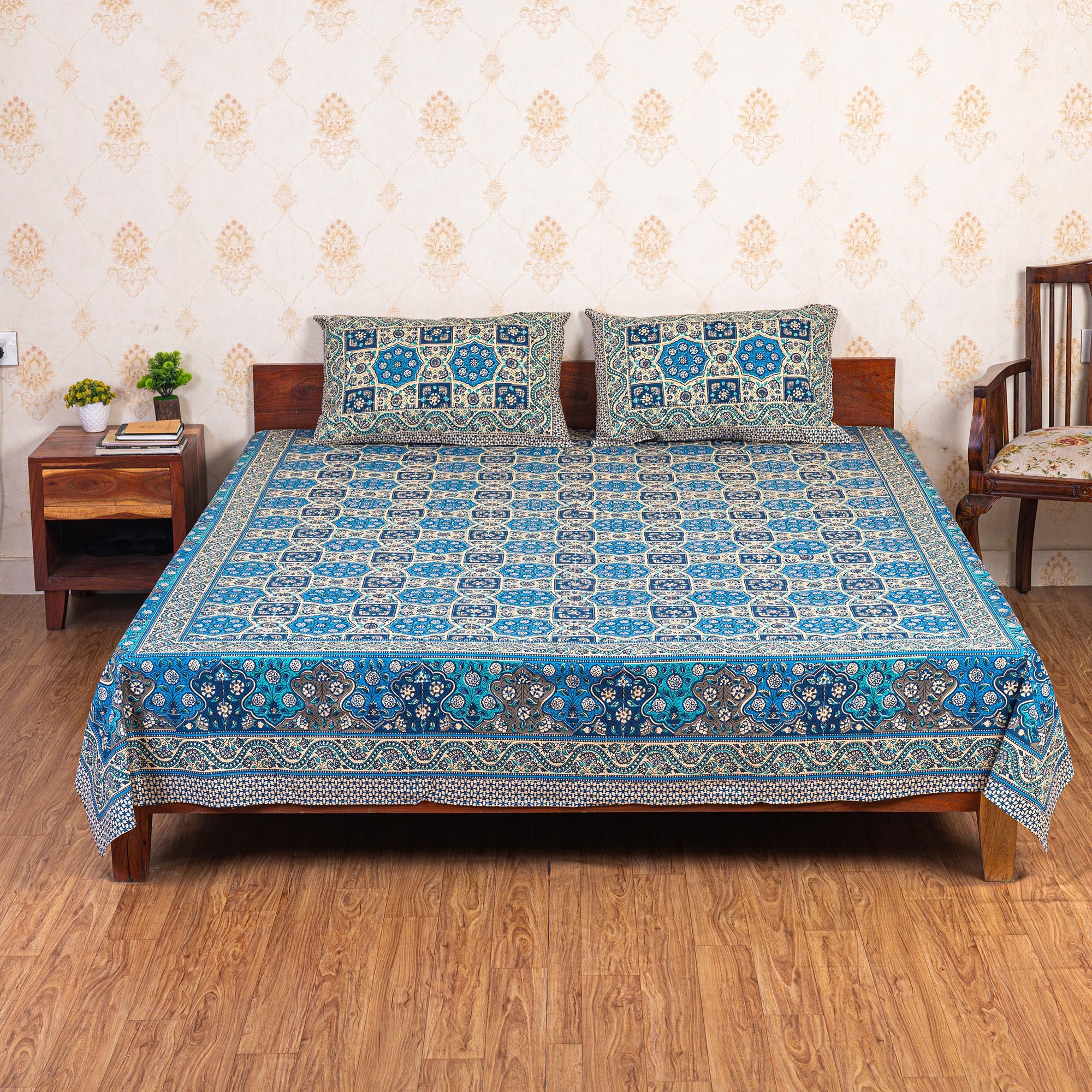Cotton Queen Size Bedsheet - Blue Paisley booti