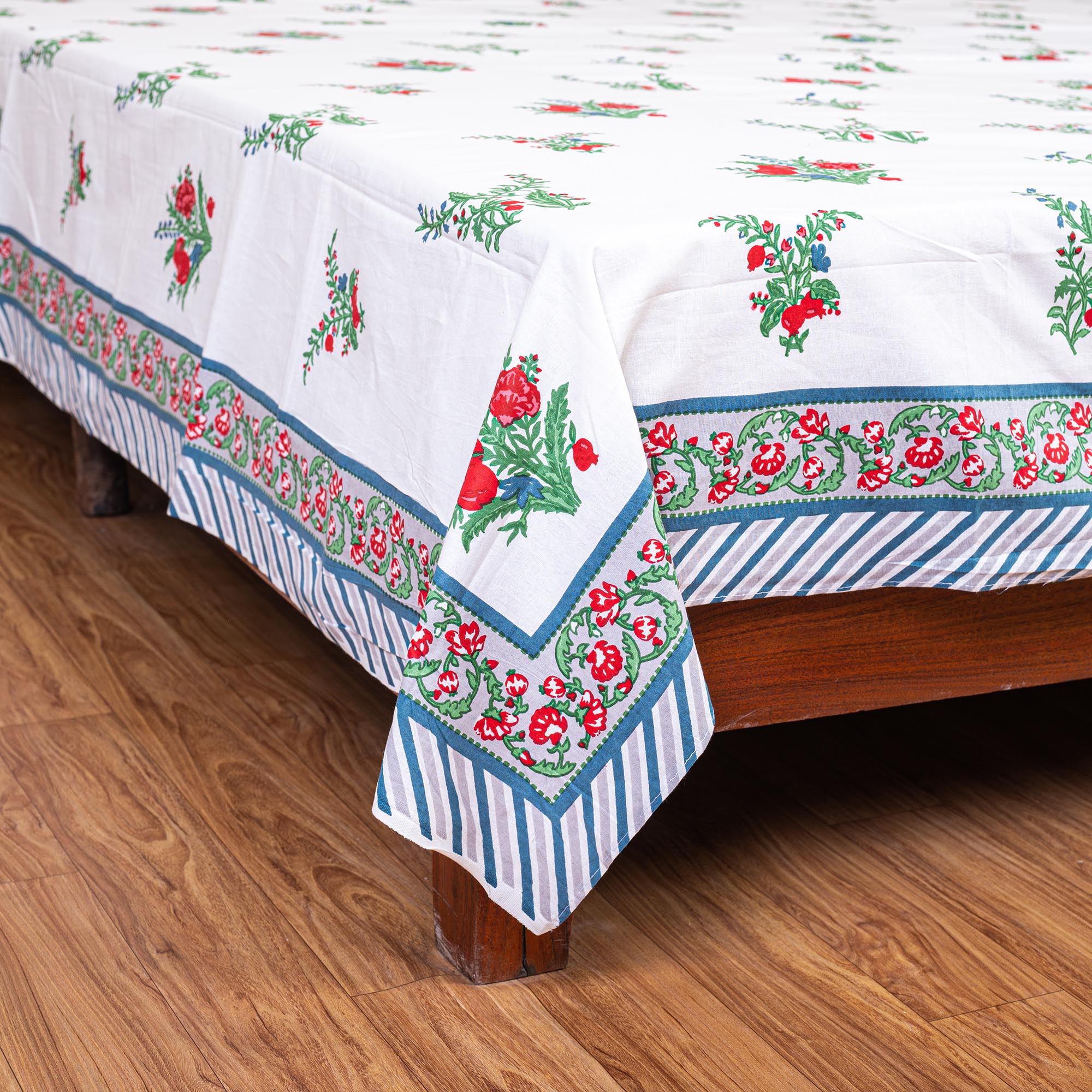 Cotton Queen Size Bedsheet - Pomegranate Booti