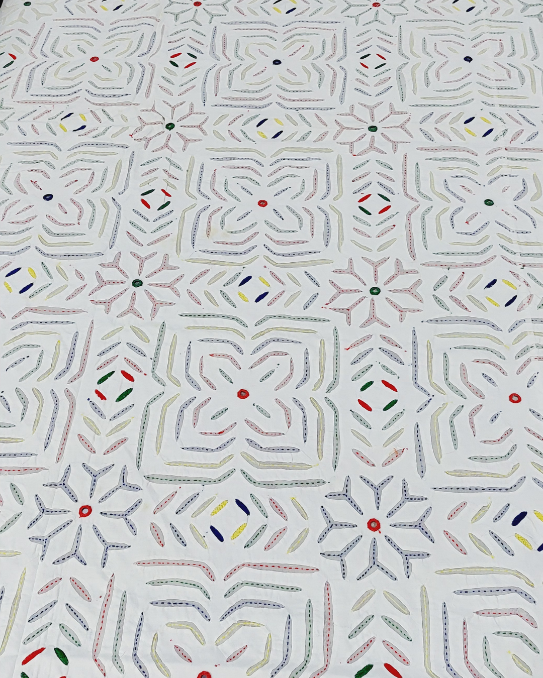 Cotton White Orcandi Applique Work Bed Cover