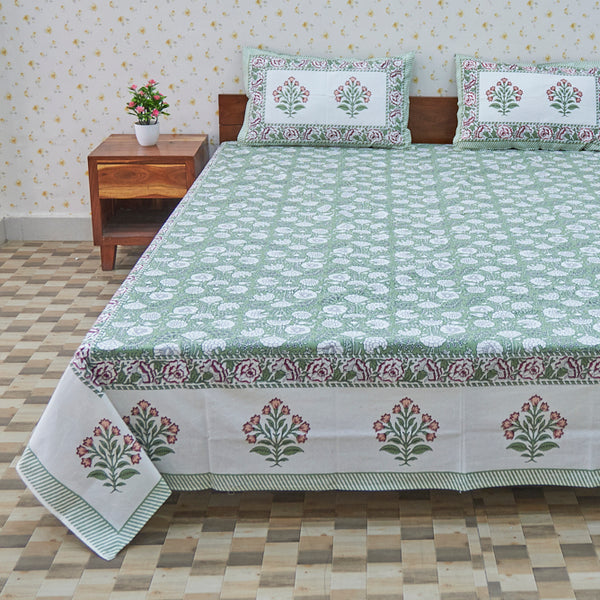 Cotton White Green Floral Print Queen Size Bedsheet