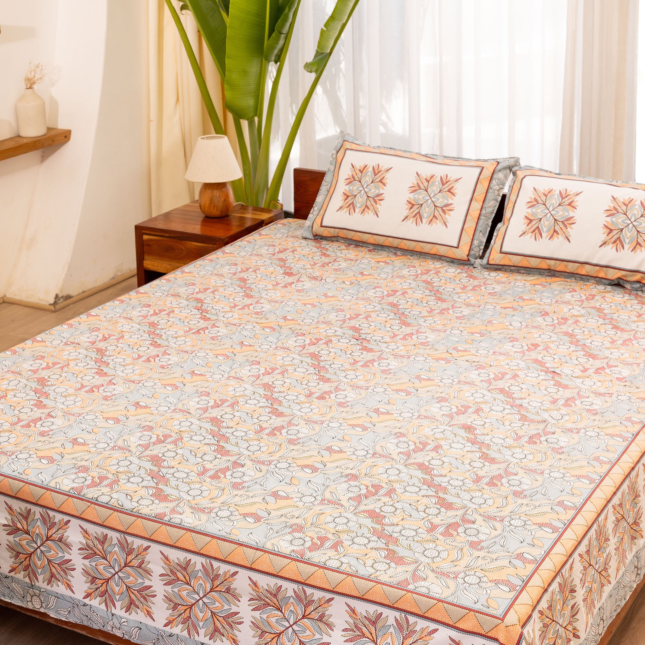 Cotton Orenji Floral Queen Size Bedsheet