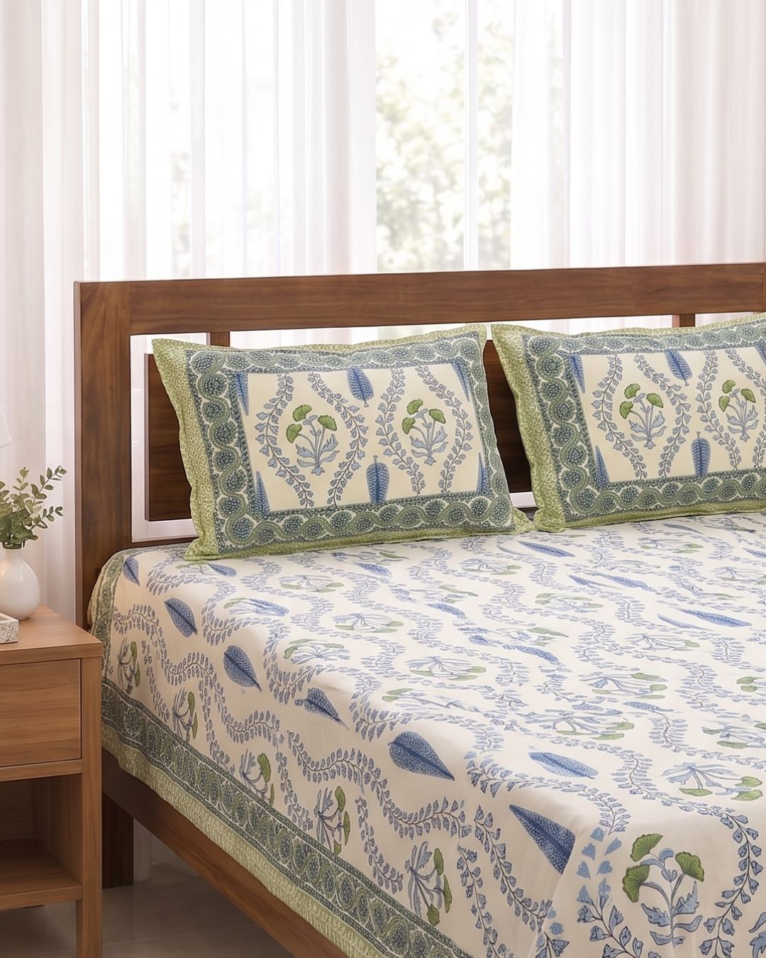Cotton Bohemian Sage & Blue Floral Print King Size Bedsheet
