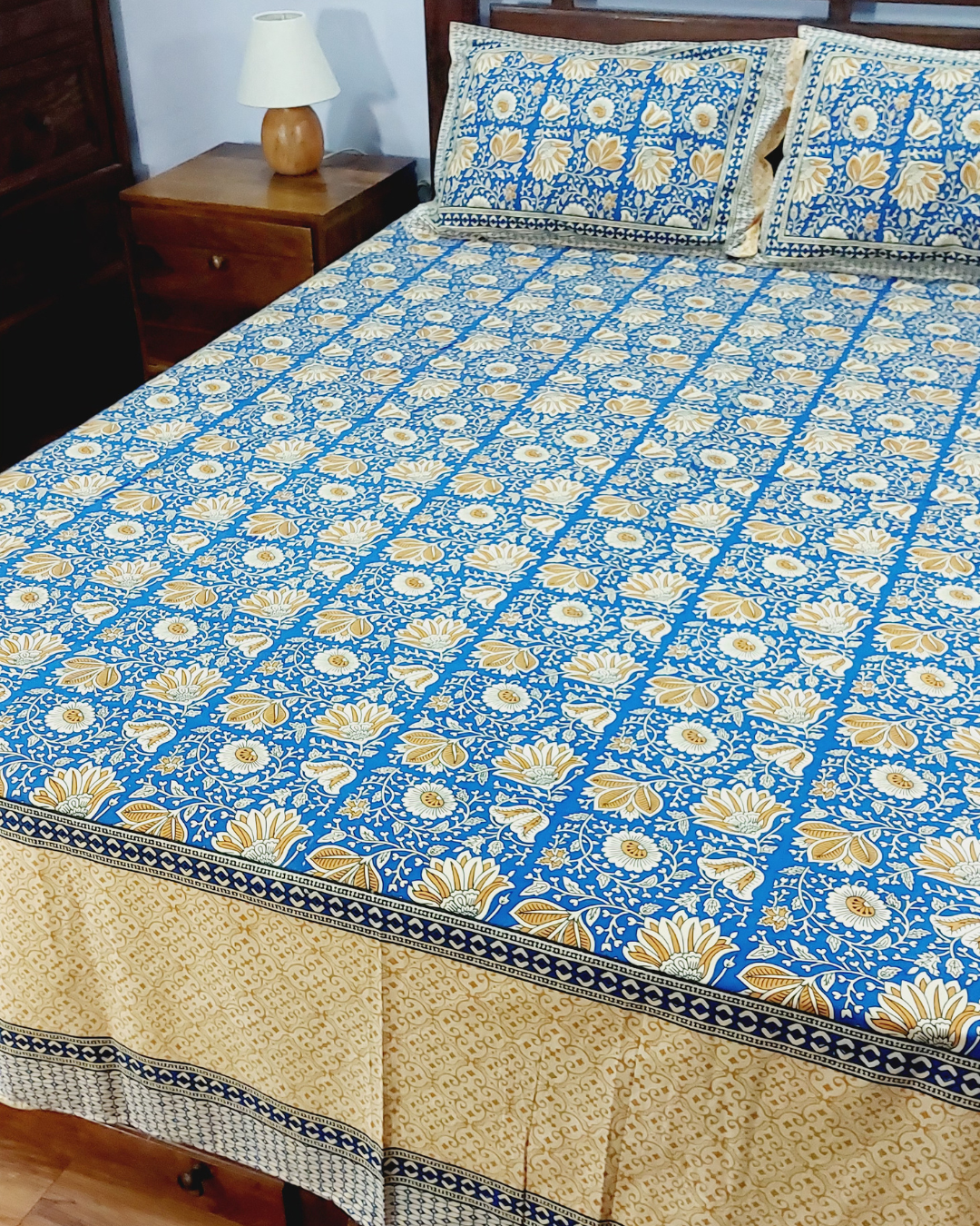 Cotton Yellow Gold Floral Bal Print King Size Bedsheet