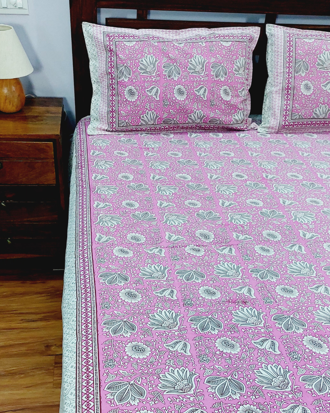 Cotton Floral Pink-White Bal Print King Size Bedsheet