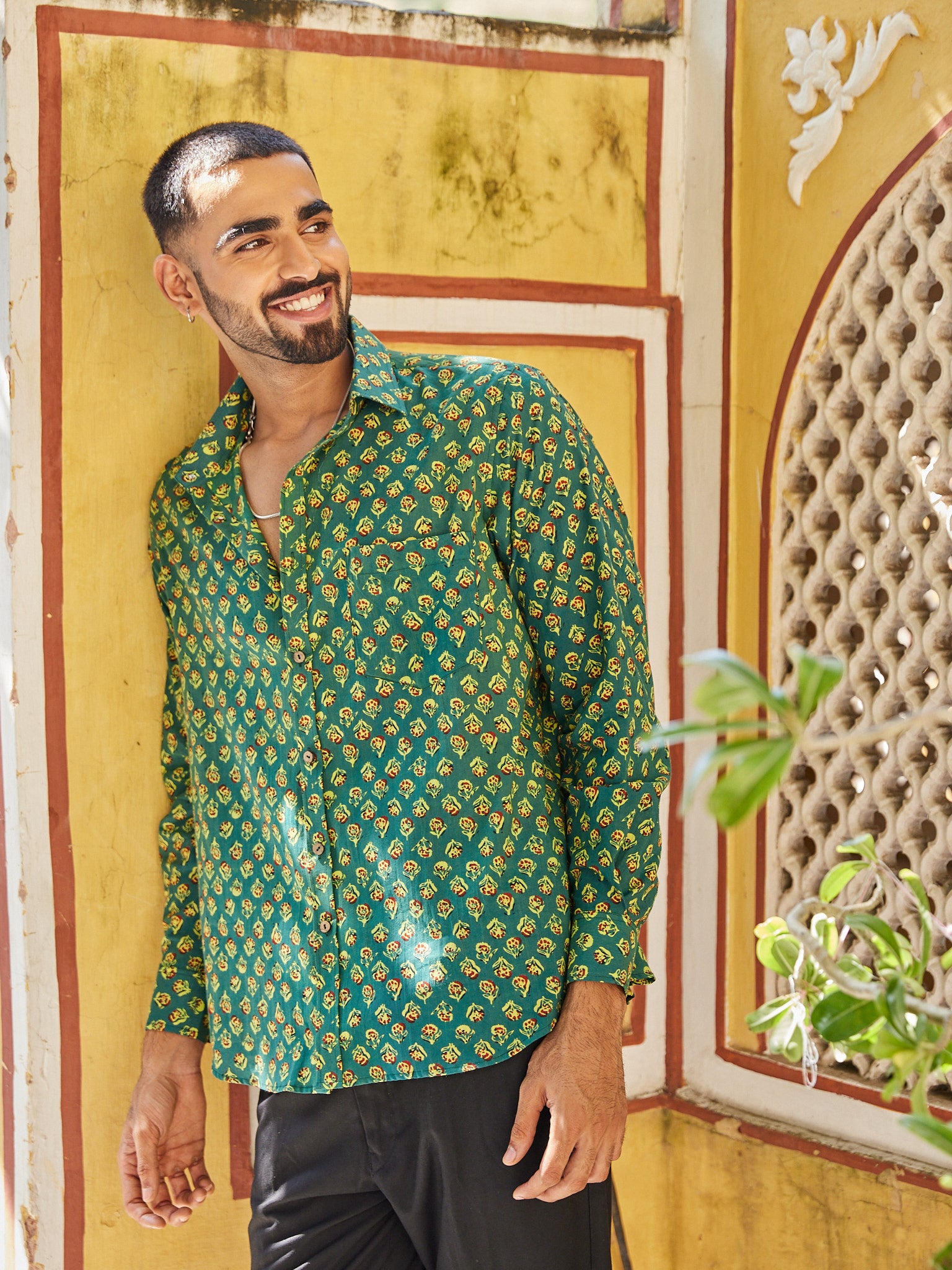 Cotton Men's Green-Mustard Floral Fullsleeves Shirt