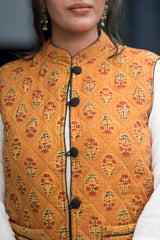 Women Half-sleeves Buti-print Quilted Short Jacket (6849074856035)