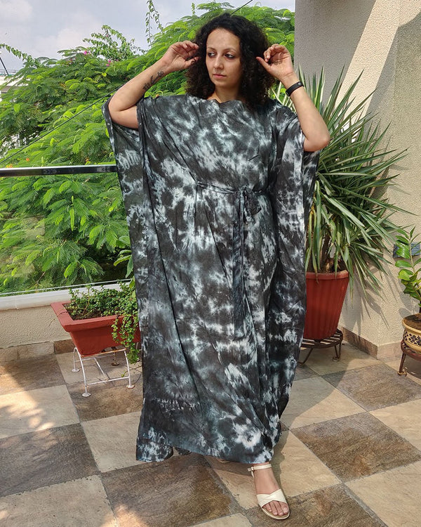 Rayon Long Kaftan Grey White Shibori Print With Boat Neck (6546375934051)
