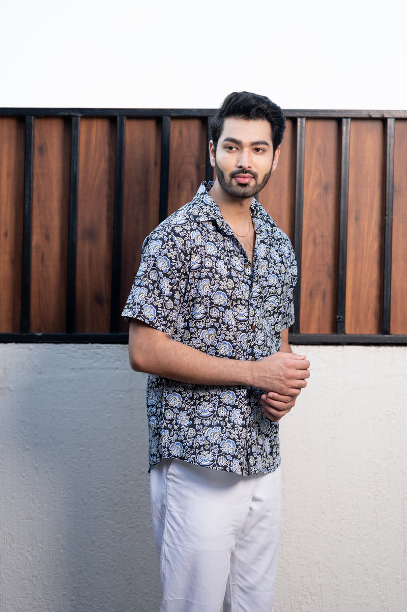 Cotton Comfort Fit Half Sleeves Shirt Black Blue Jaal Print (6802535645283)
