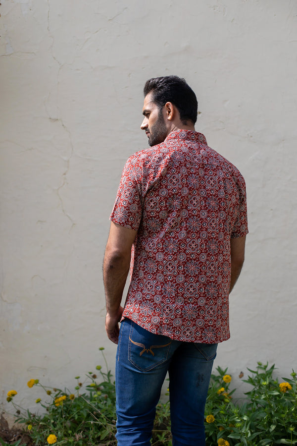 Red Cotton Men's Shirt with Black Geometric Print 1