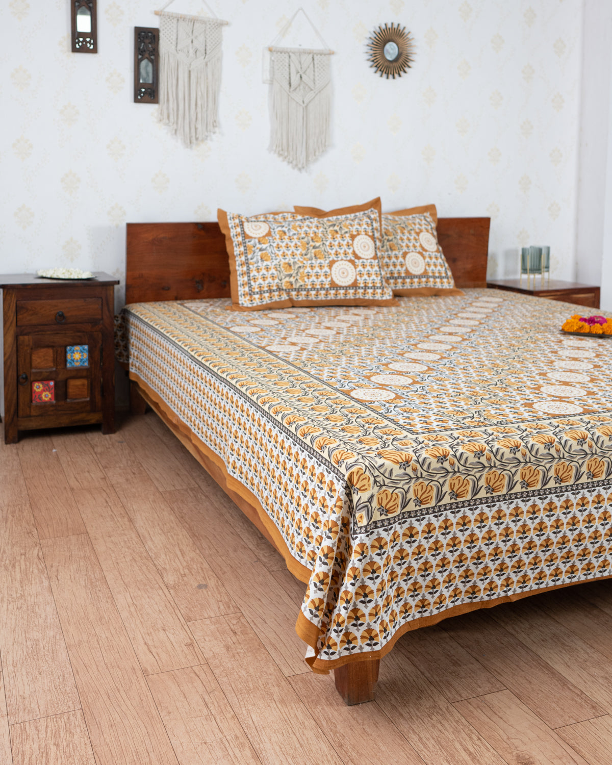 Cotton Double Bedsheet Brown White Checks Print (6820984848483)