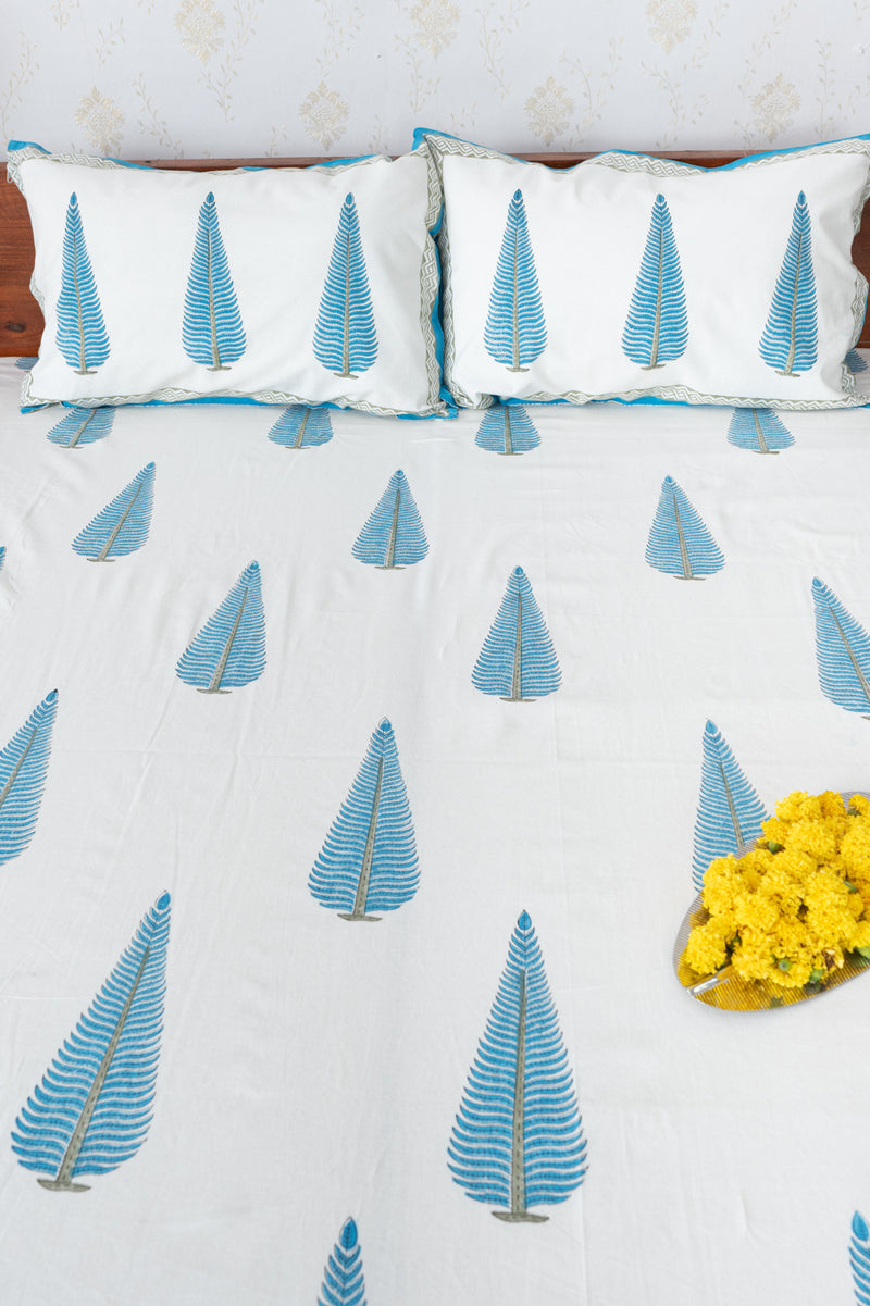 Gul Hand Block Printed Icy Blue King Size Bedsheet (6833625727075)