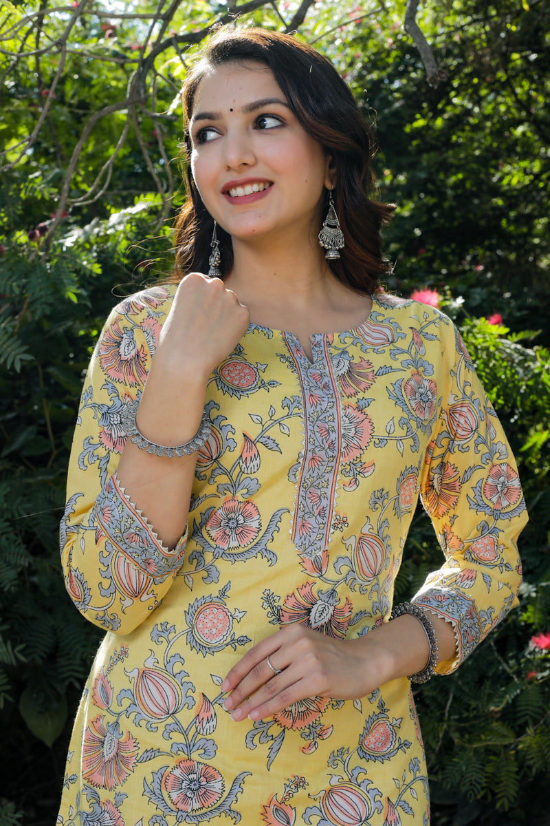 Cotton Straight Kurti - Peach Floral Motif
